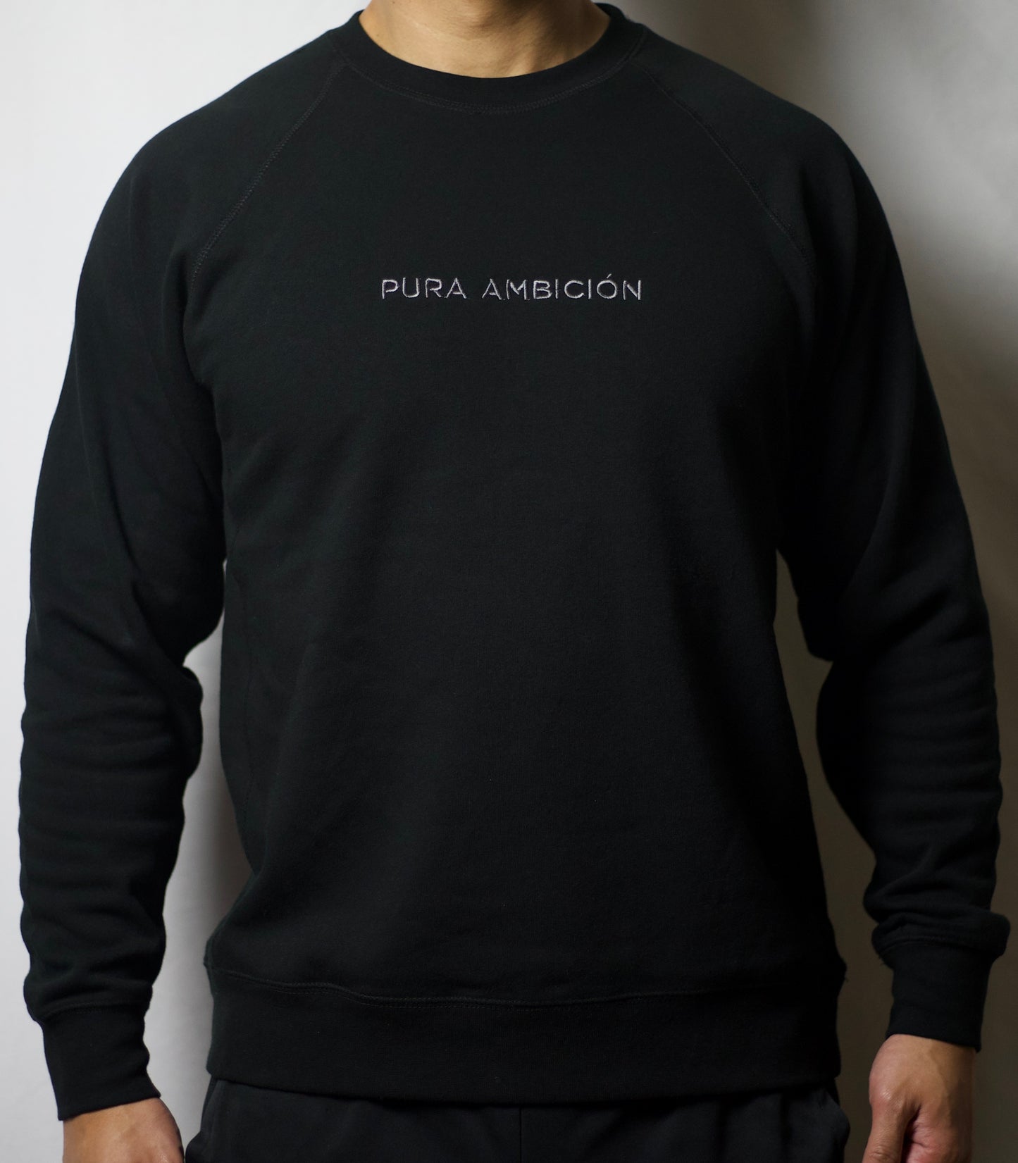 Midnight Black Edition: Pura Ambición Sweatshirt (Unisex)